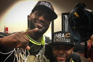 劲球直播_足球赛事直播_篮球赛事直播_NBA|CBA|英超直播